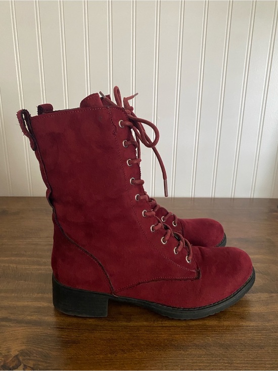 Rouge Helium Shoes - Rouge Helium - Burgundy Lace-Up Suede High Ankle Boots - size: 8 (women’s)